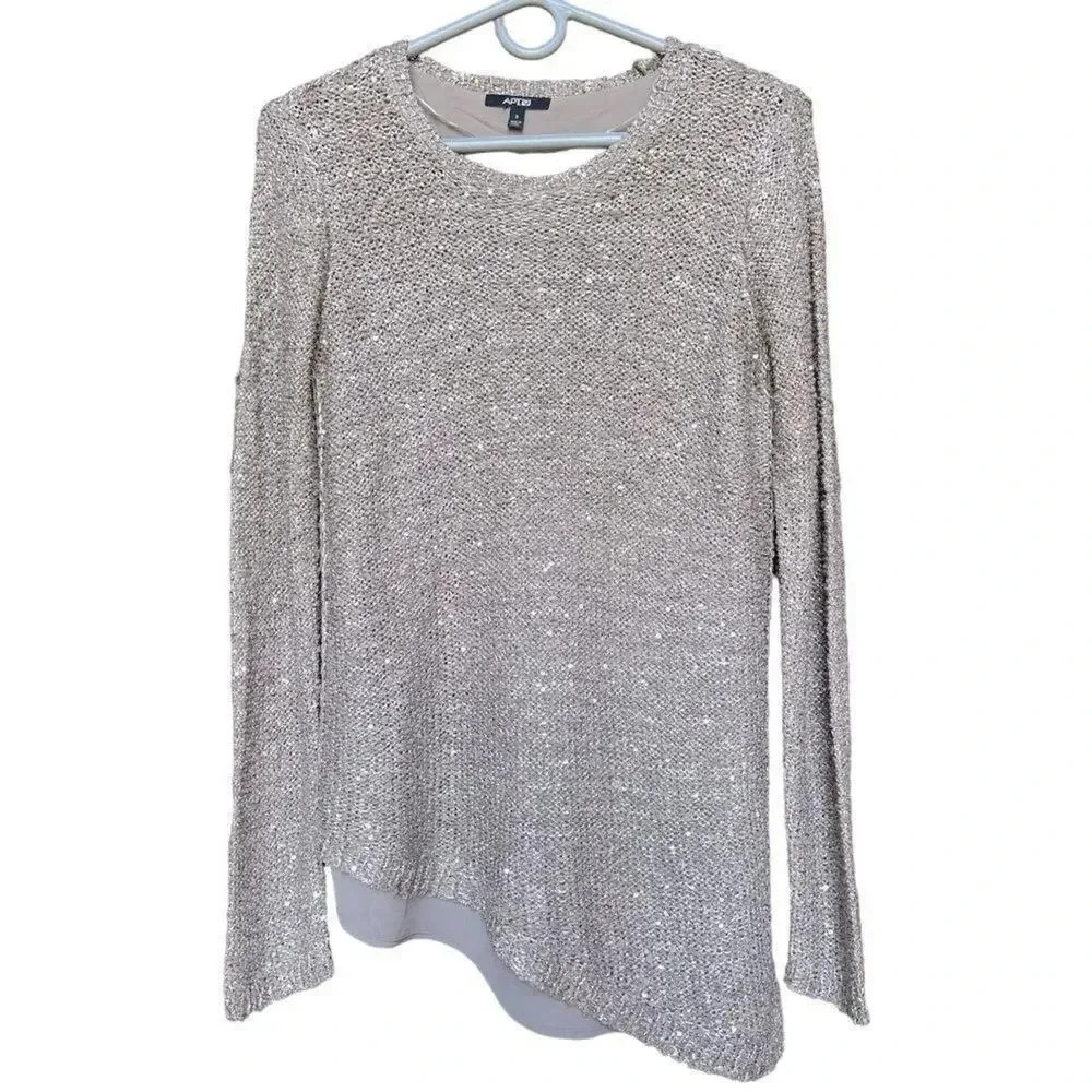 Apt. 9 women’s glittery silver asymmetrical‎ sweater size small